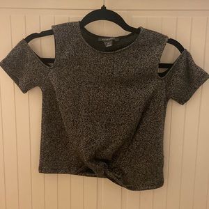 Sparkled cut shoulder shirt